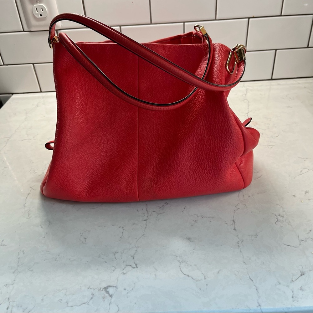 Cute COACH purse. Used very little. - Picture 3 of 9